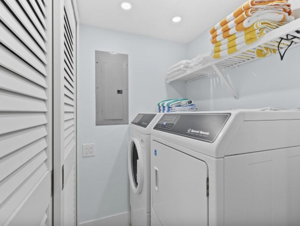 Three Bedroom Sanibel Vacation Rental - All About The Beach